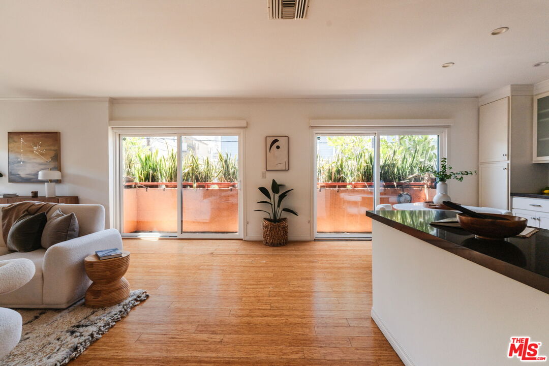 10760 Missouri Ave Unit: 102