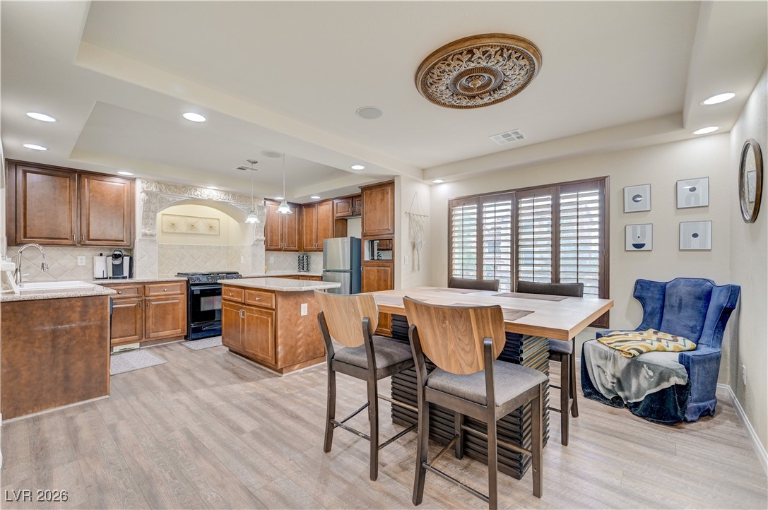 6764 Bravura Court