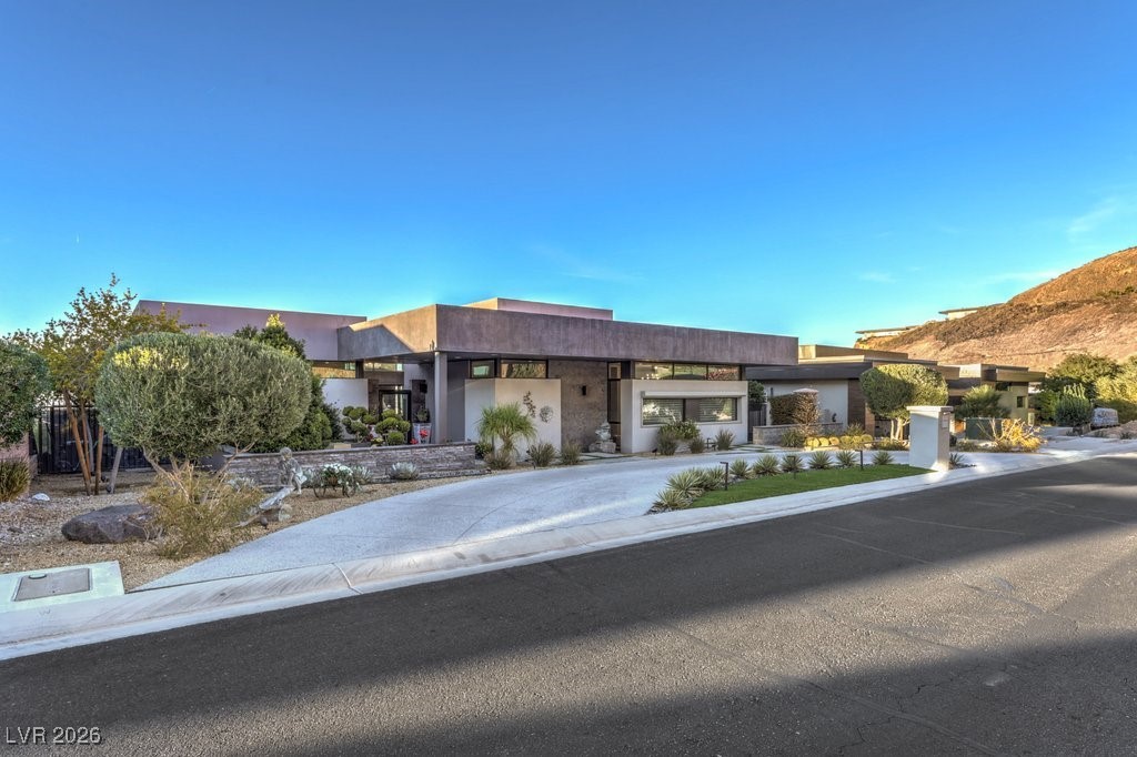 671 Scenic Rim Drive