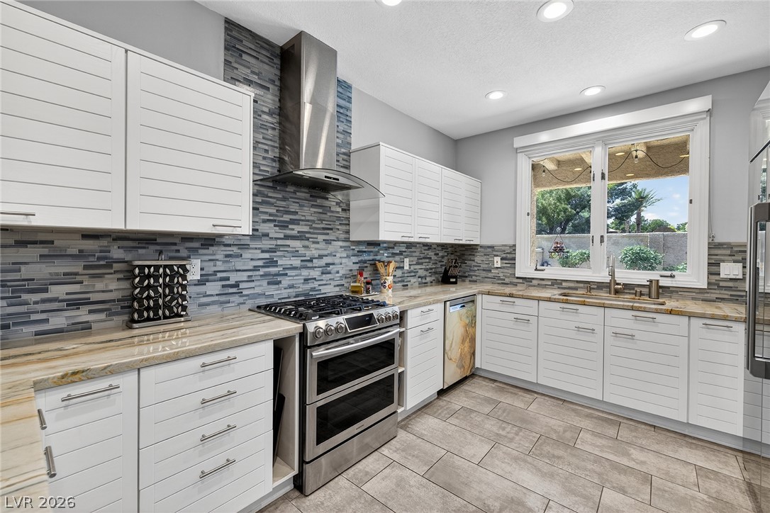 7402 Mission Hills Drive