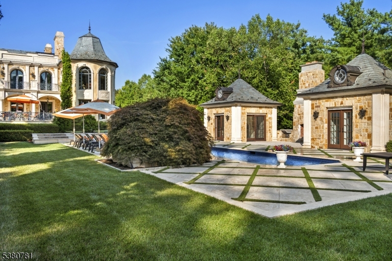 31 Rio Vista Dr