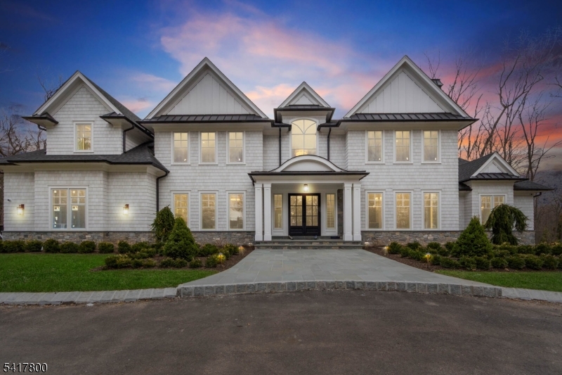 104 Chestnut Ridge Rd