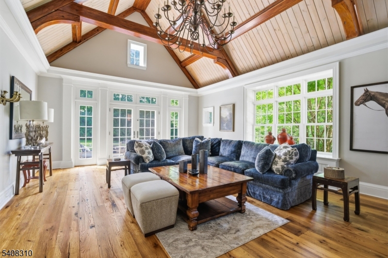 123 HIGHLAND AVENUE