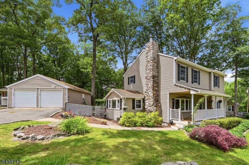 13 HIGHVIEW TRAIL