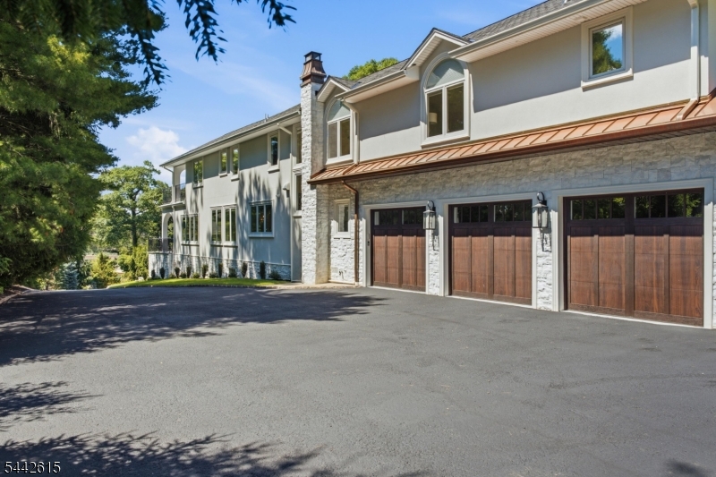 244 PARK AVENUE