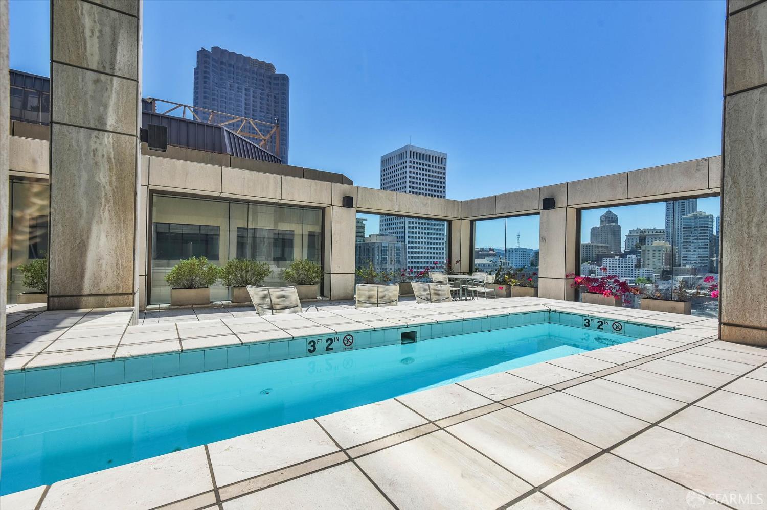 611 Washington Street # 2105