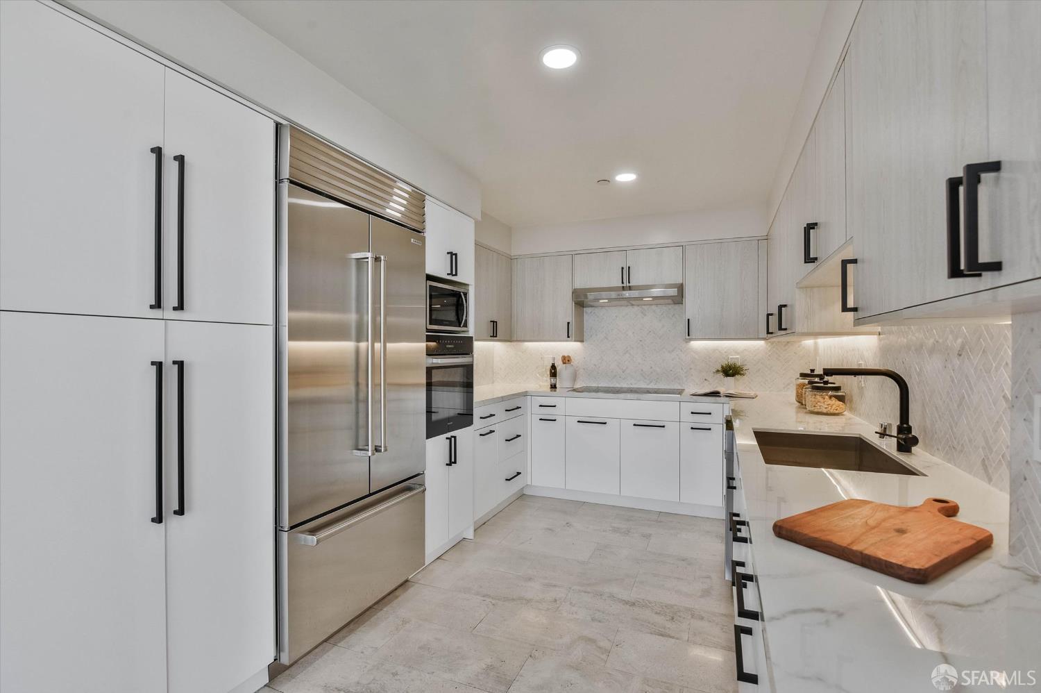611 Washington Street # 2105