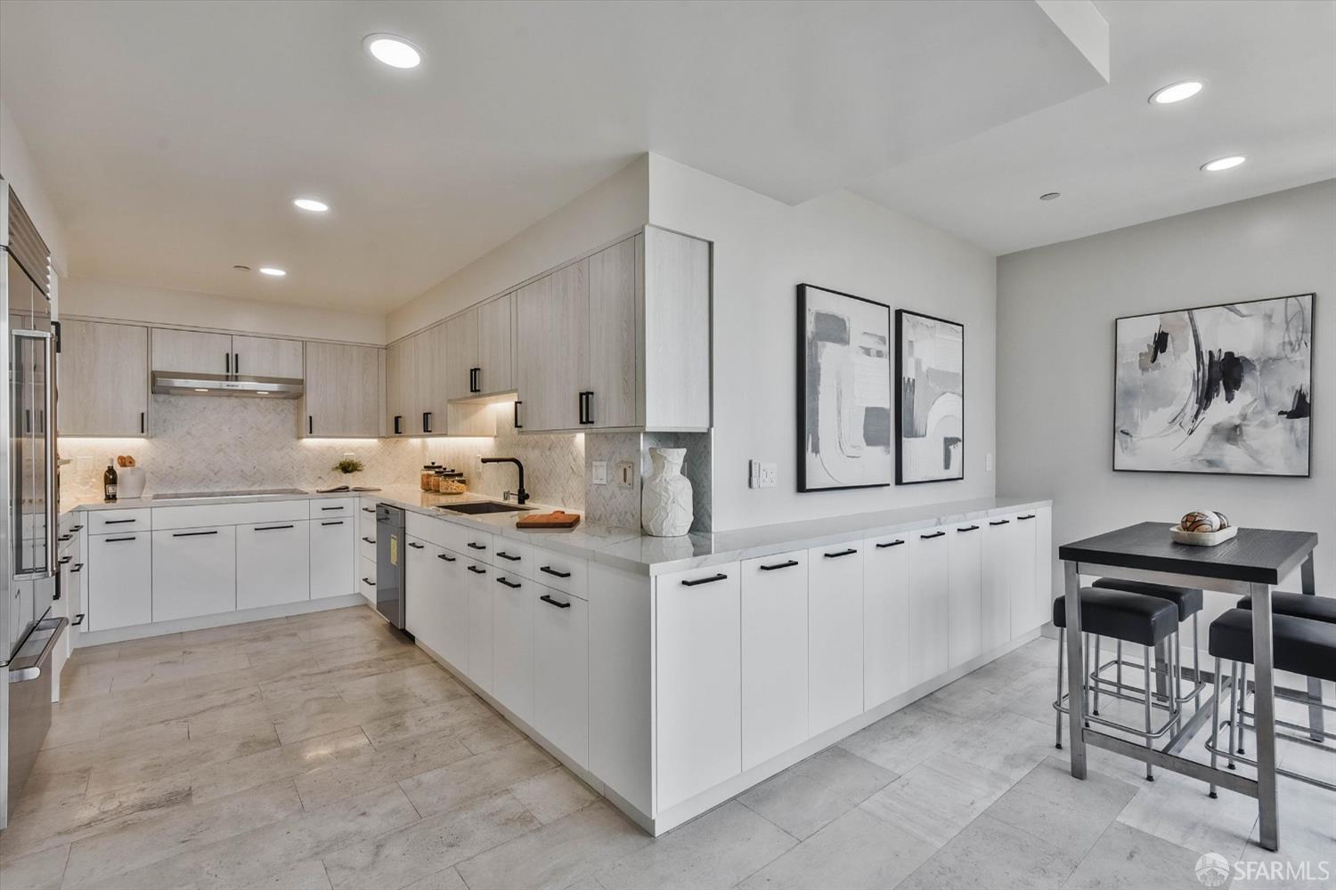 611 Washington Street # 2105