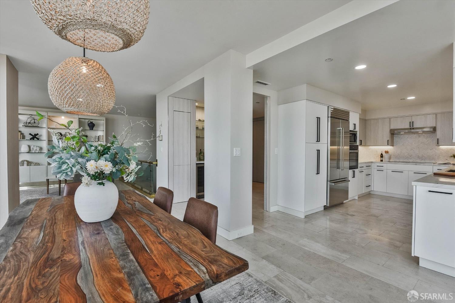 611 Washington Street # 2105