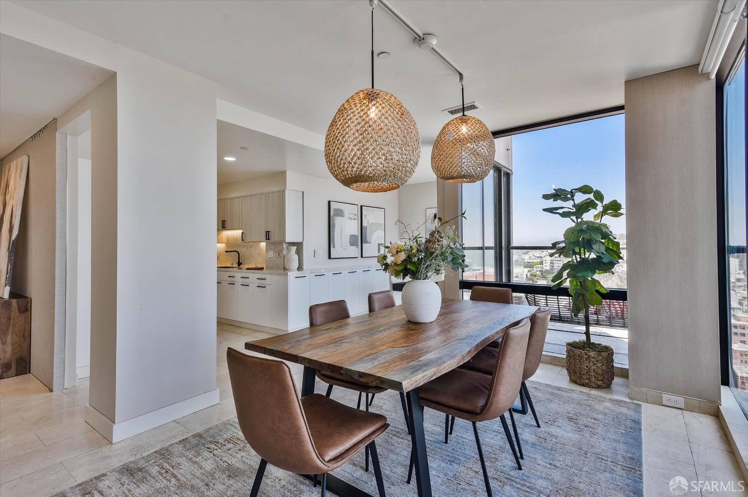 611 Washington Street # 2105