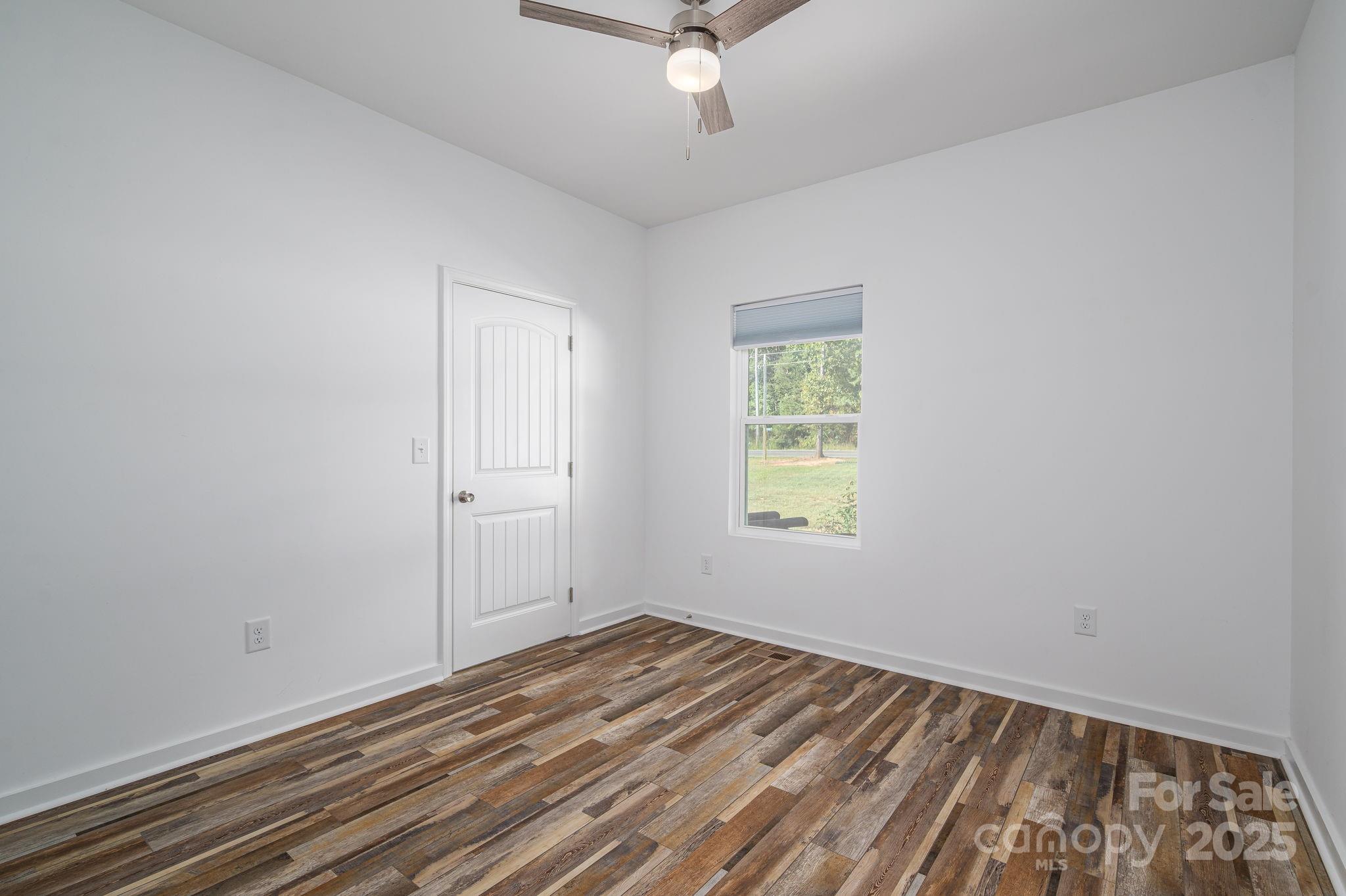 1076 Furnace Road