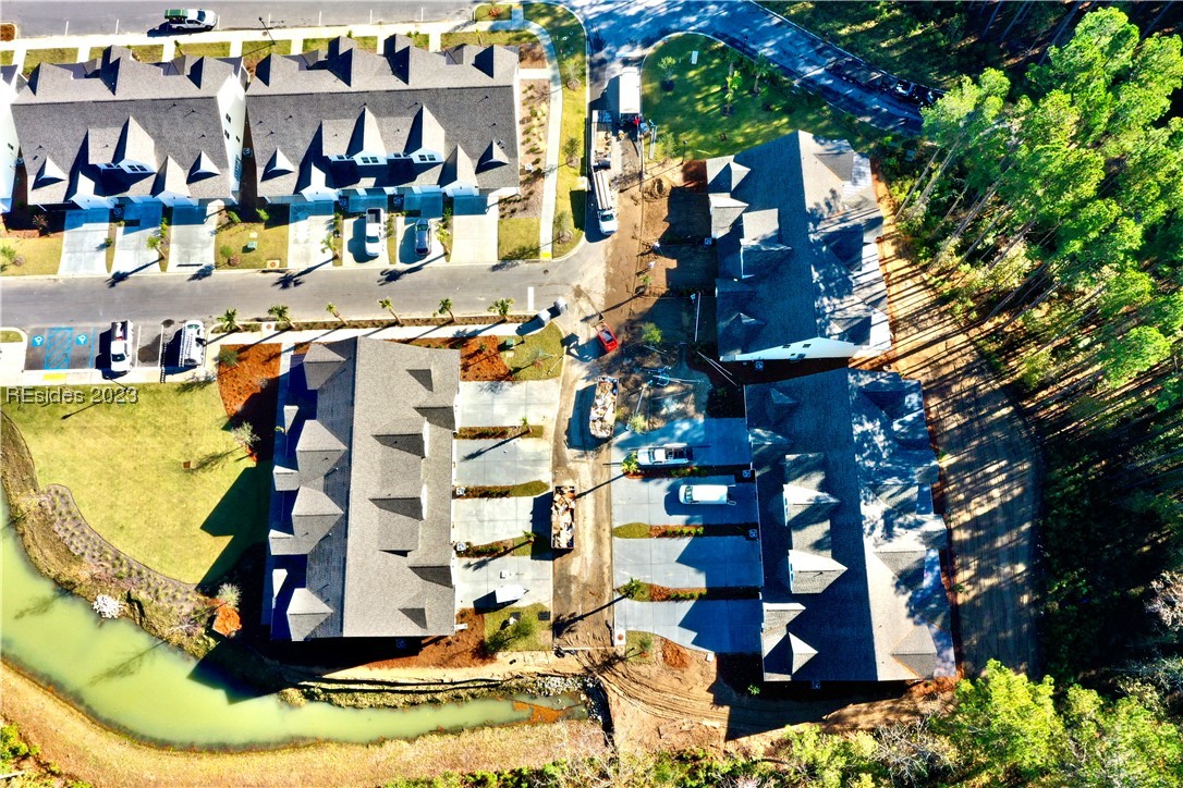 17 Marlowe Way Unit: 1