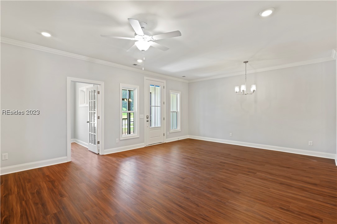 12 Marlowe Way Unit: 6