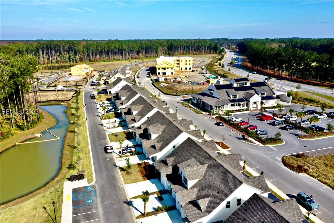 5 Marlowe Way Unit: 10