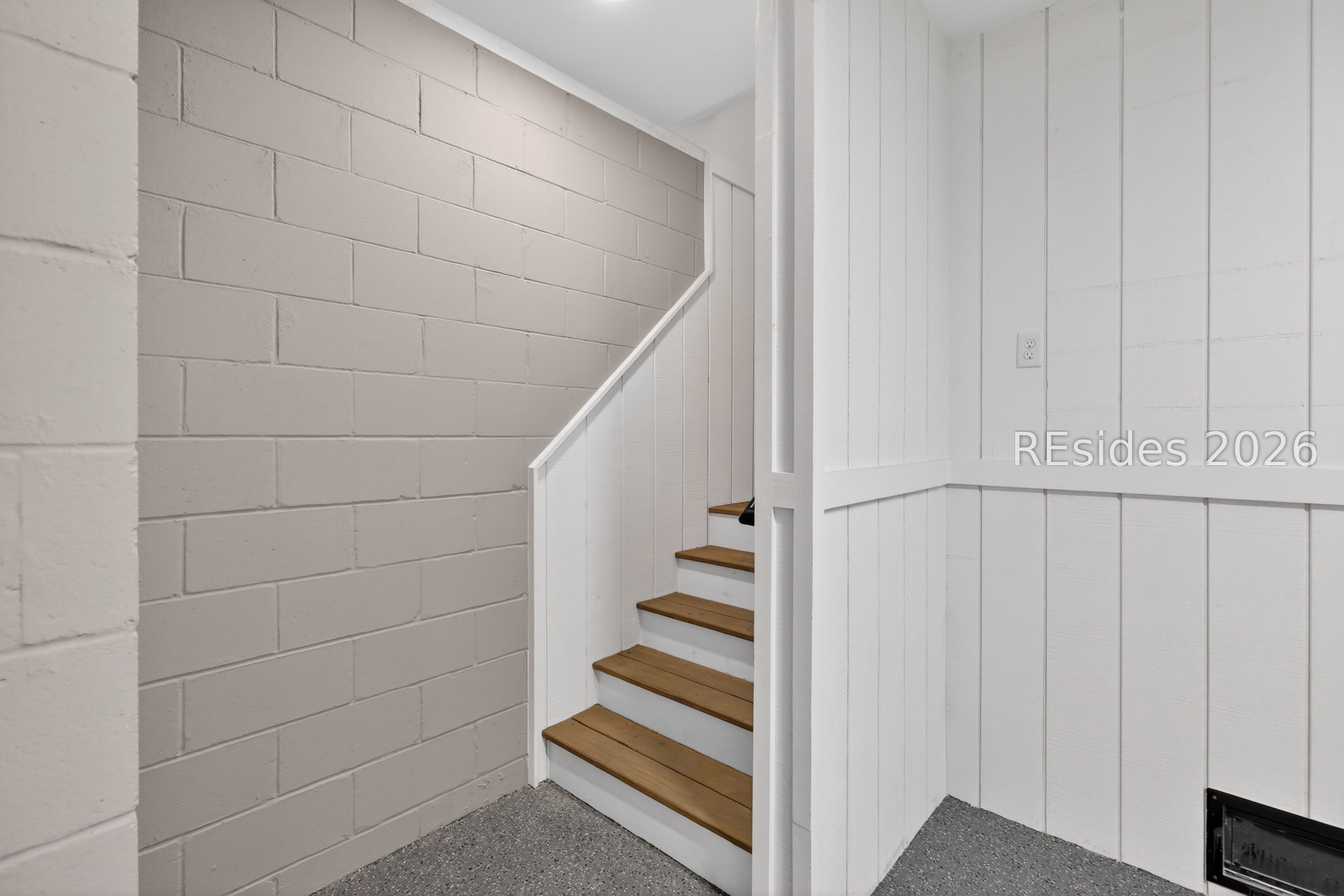 245 Olive Shell Court Unit: 7