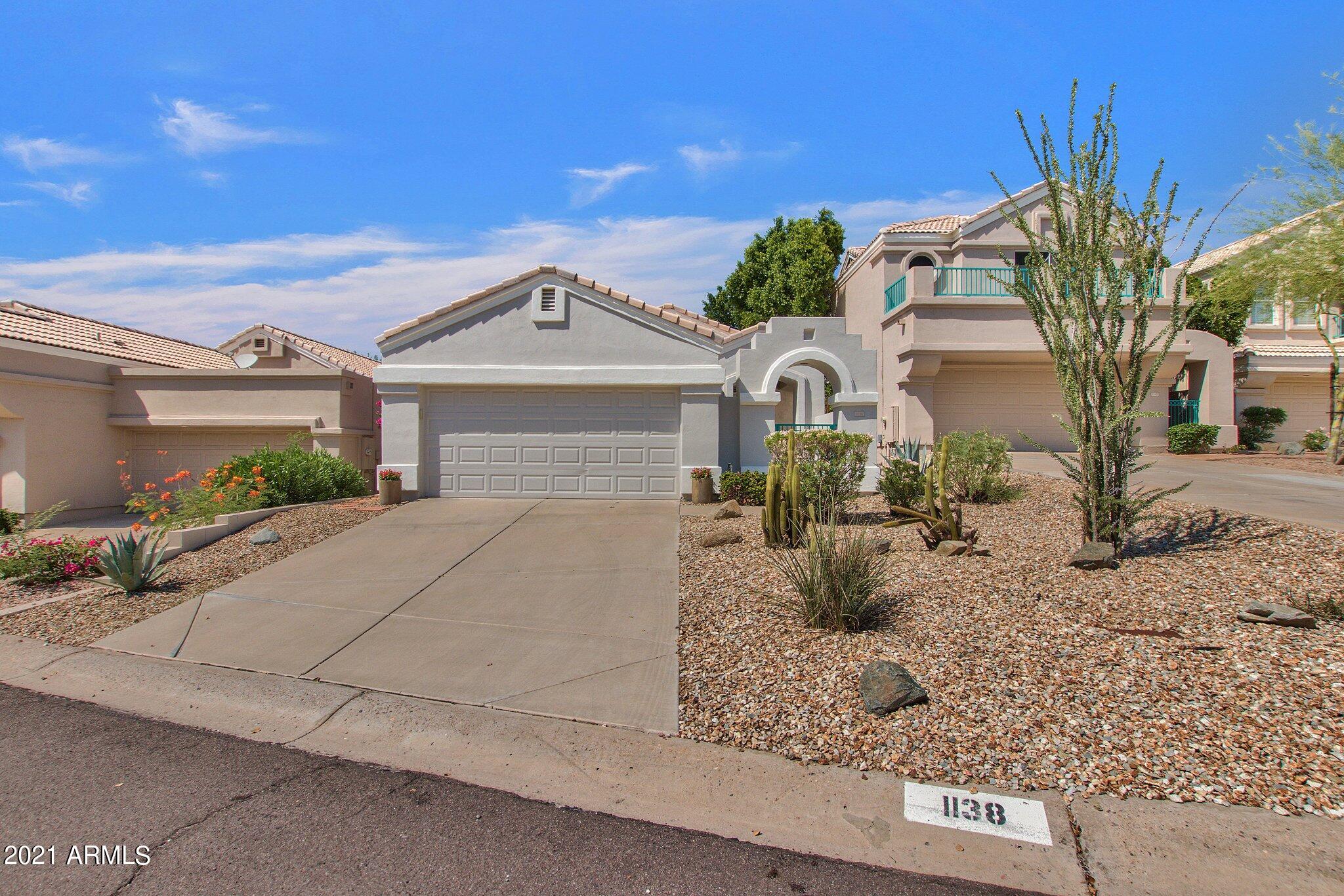 1138 E AMBERWOOD Drive