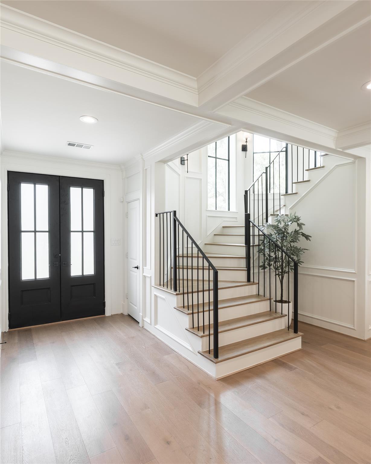 25 Woodsborough Circle