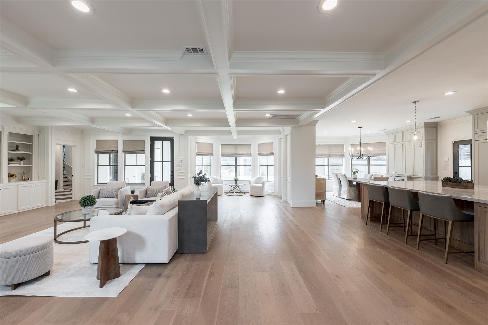 25 Woodsborough Circle