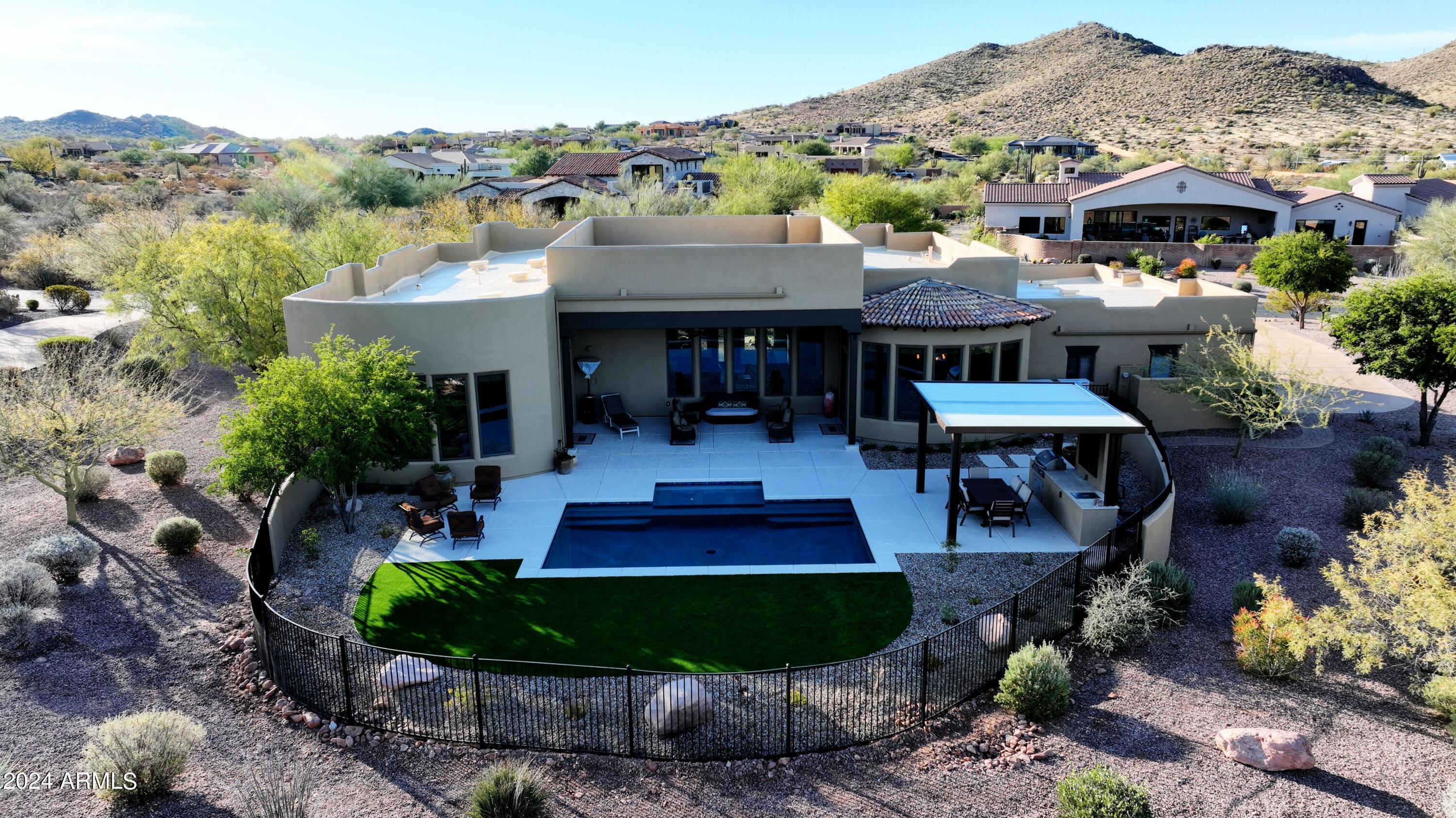 6330 E FLAT IRON Loop