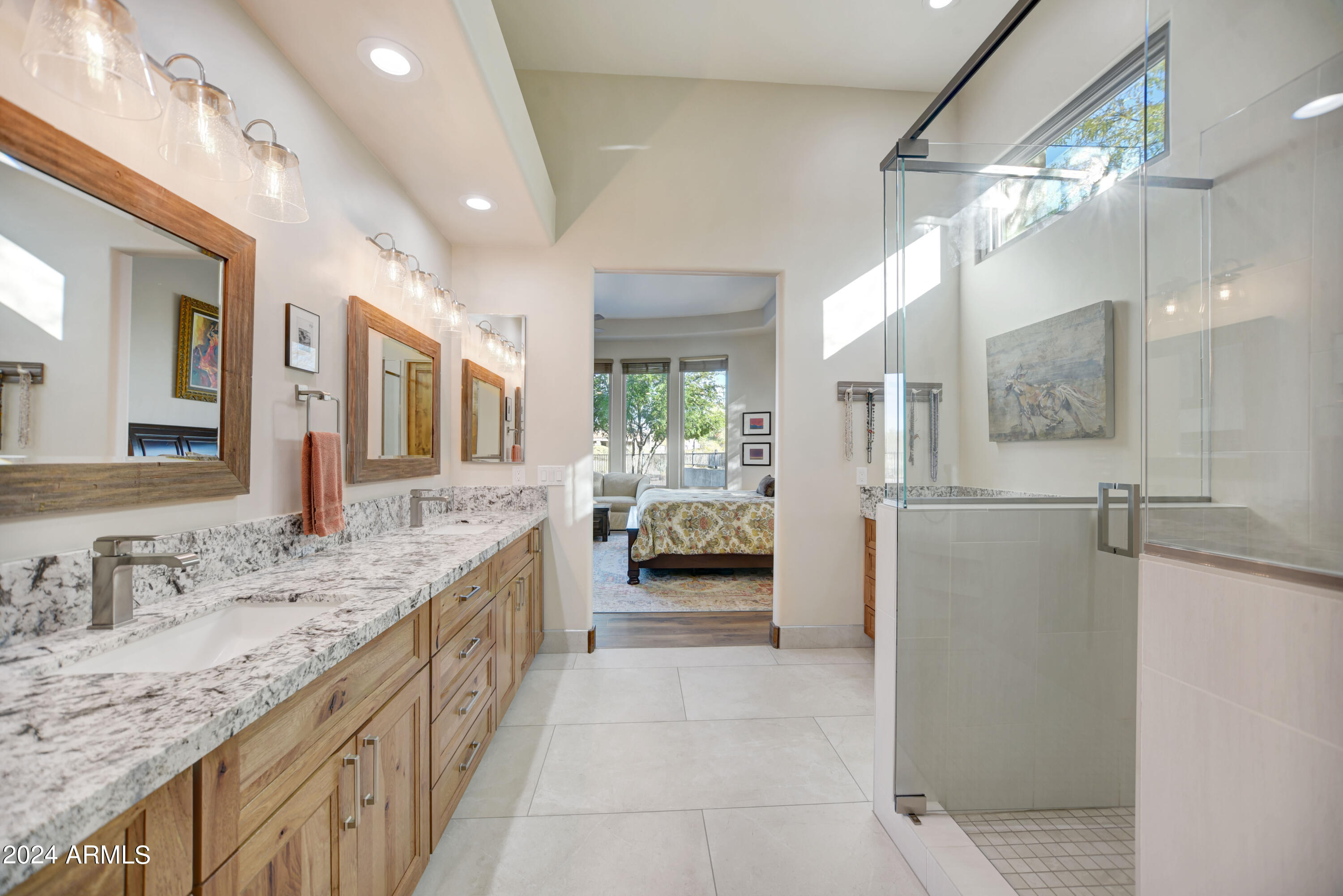 6330 E FLAT IRON Loop