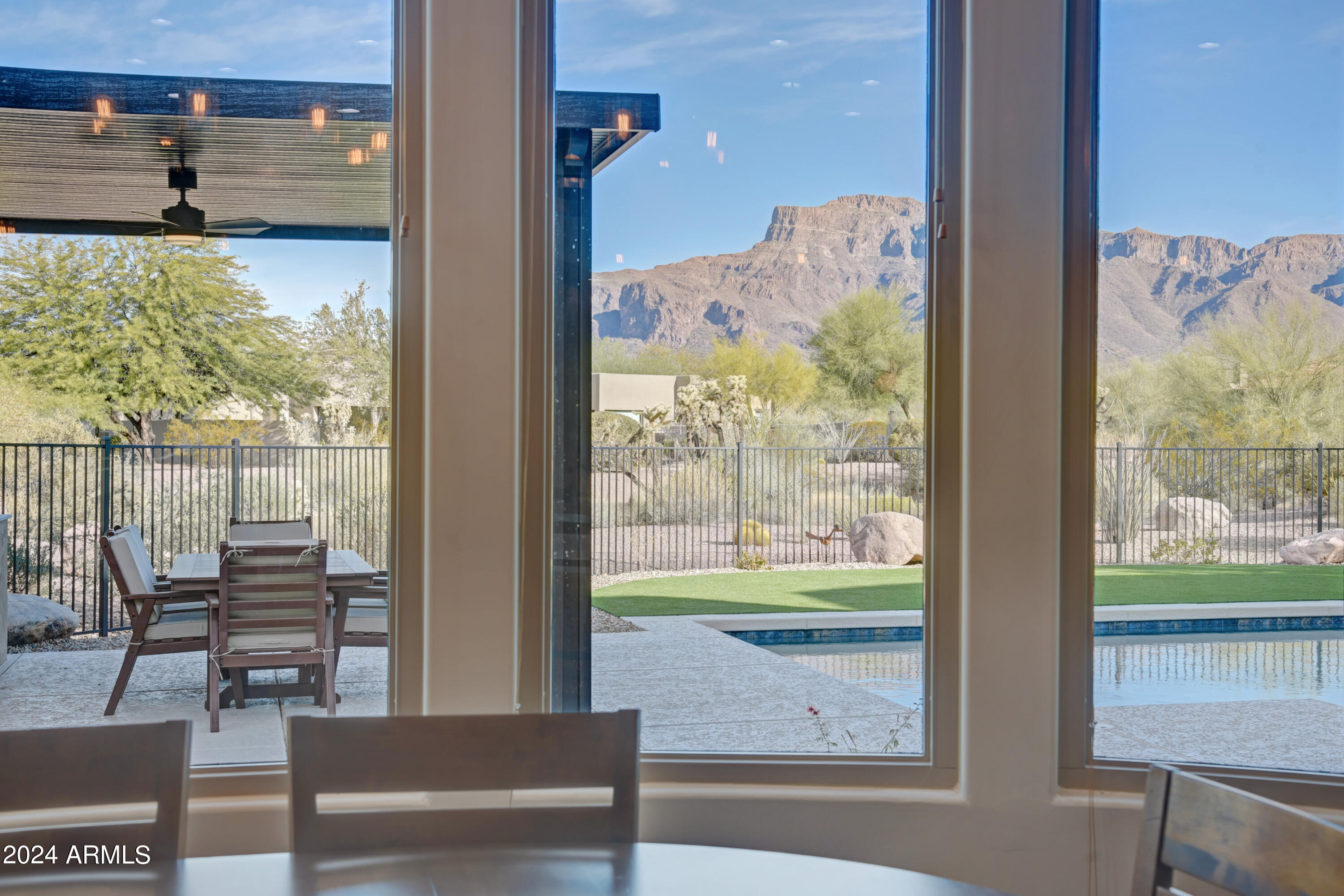 6330 E FLAT IRON Loop