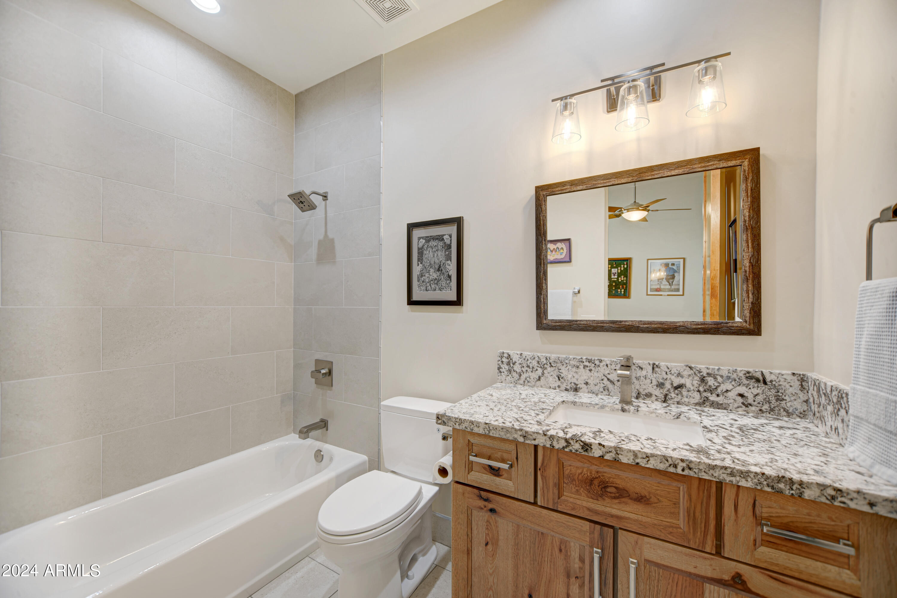 6330 E FLAT IRON Loop