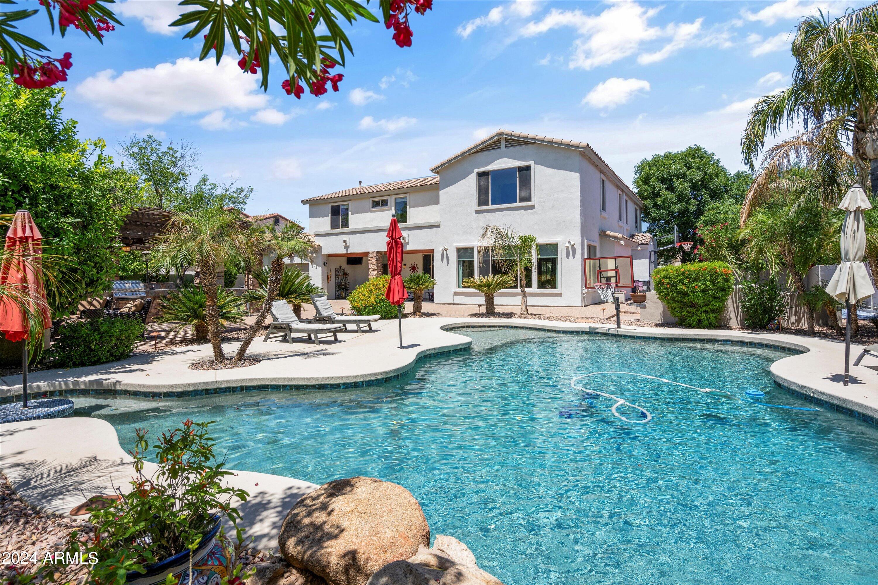 1835 E SCORPIO Place