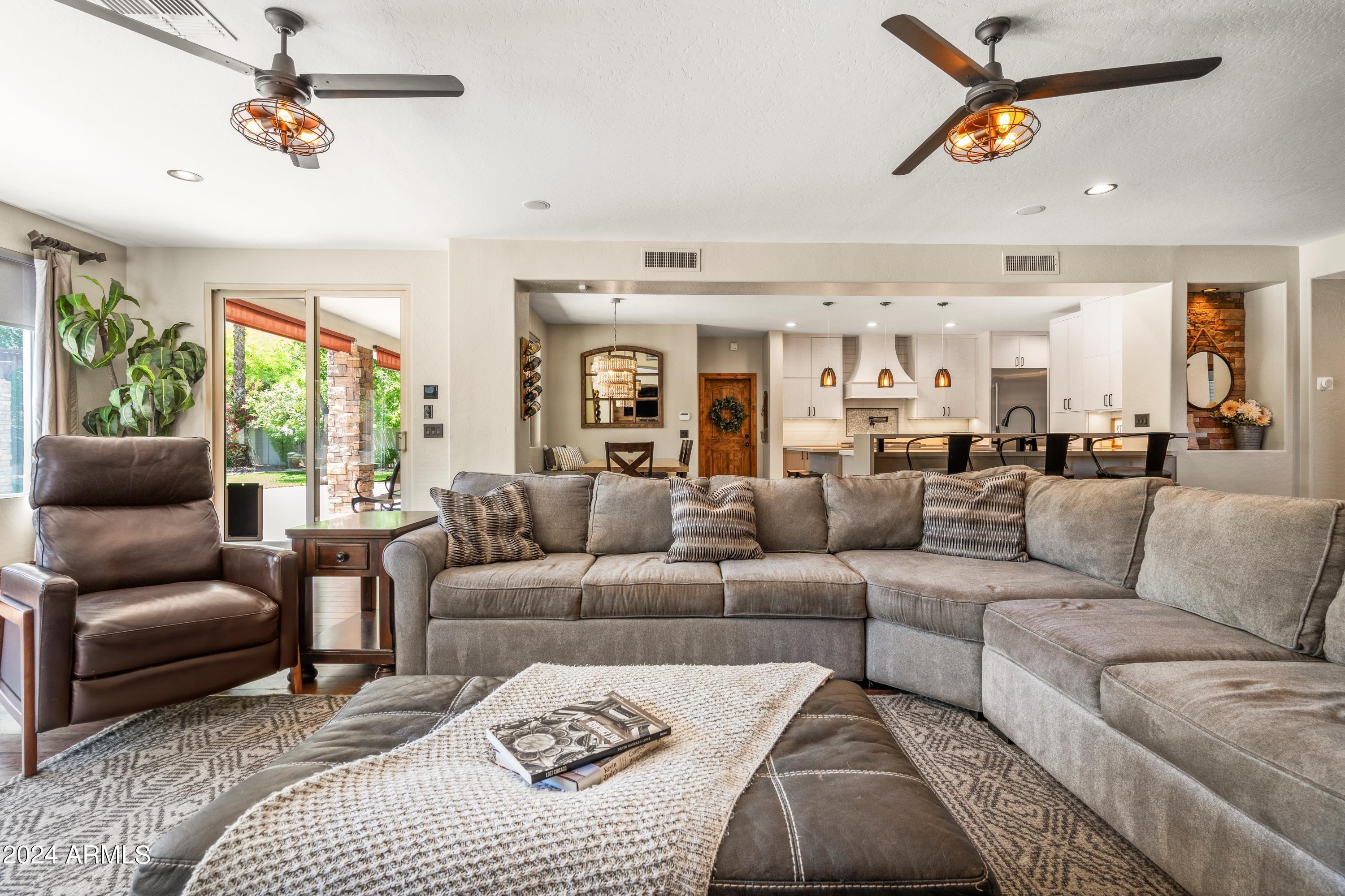 1835 E SCORPIO Place