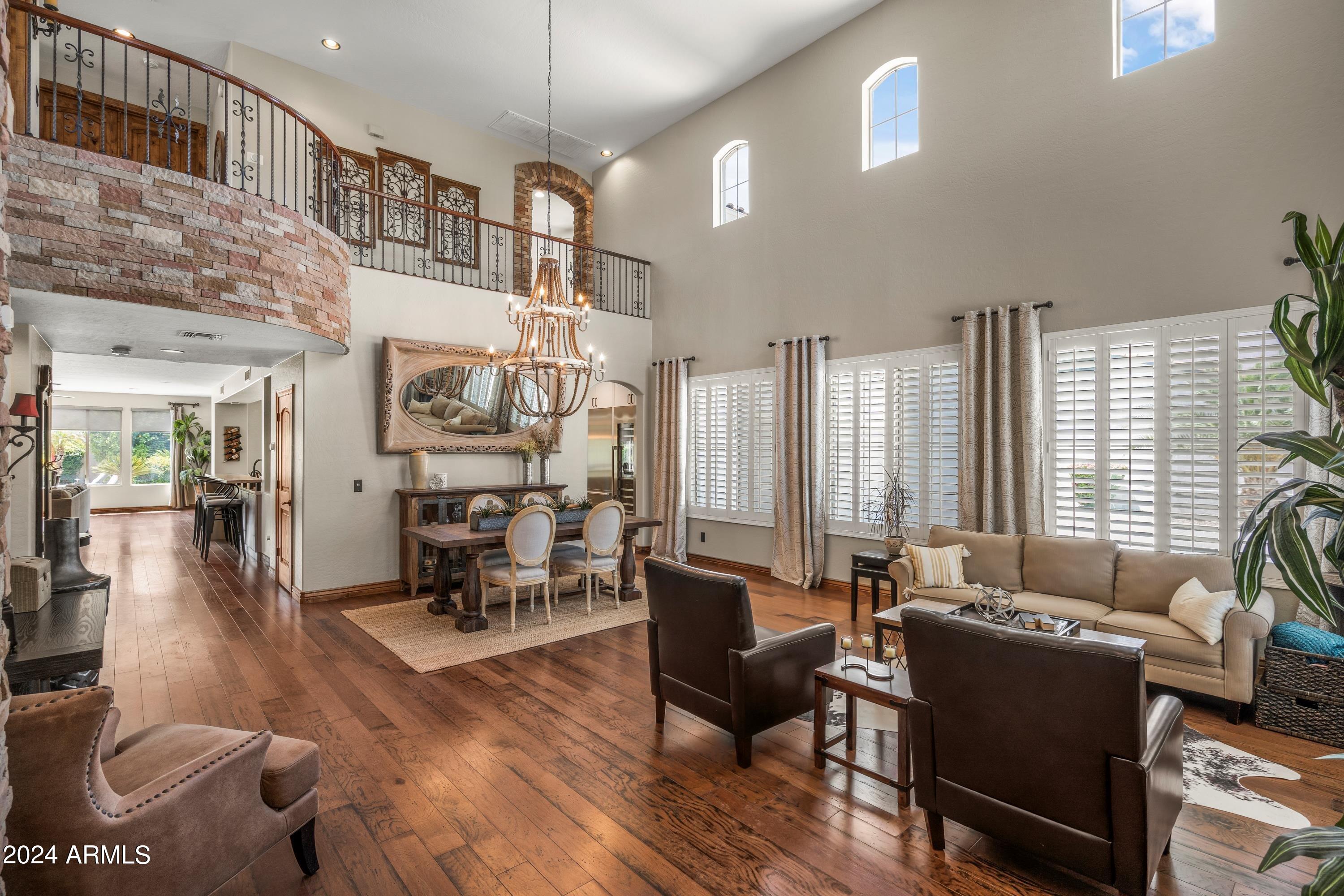 1835 E SCORPIO Place