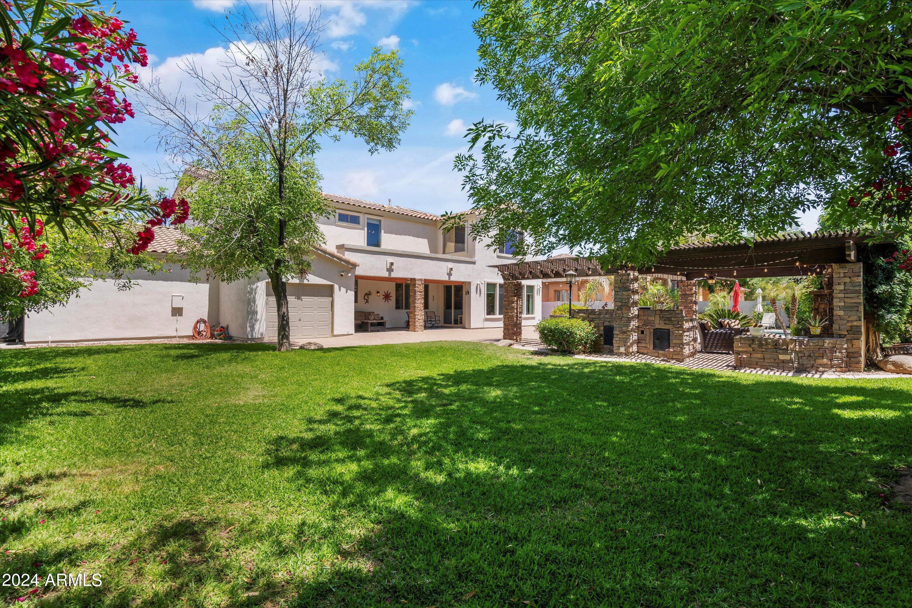 1835 E SCORPIO Place