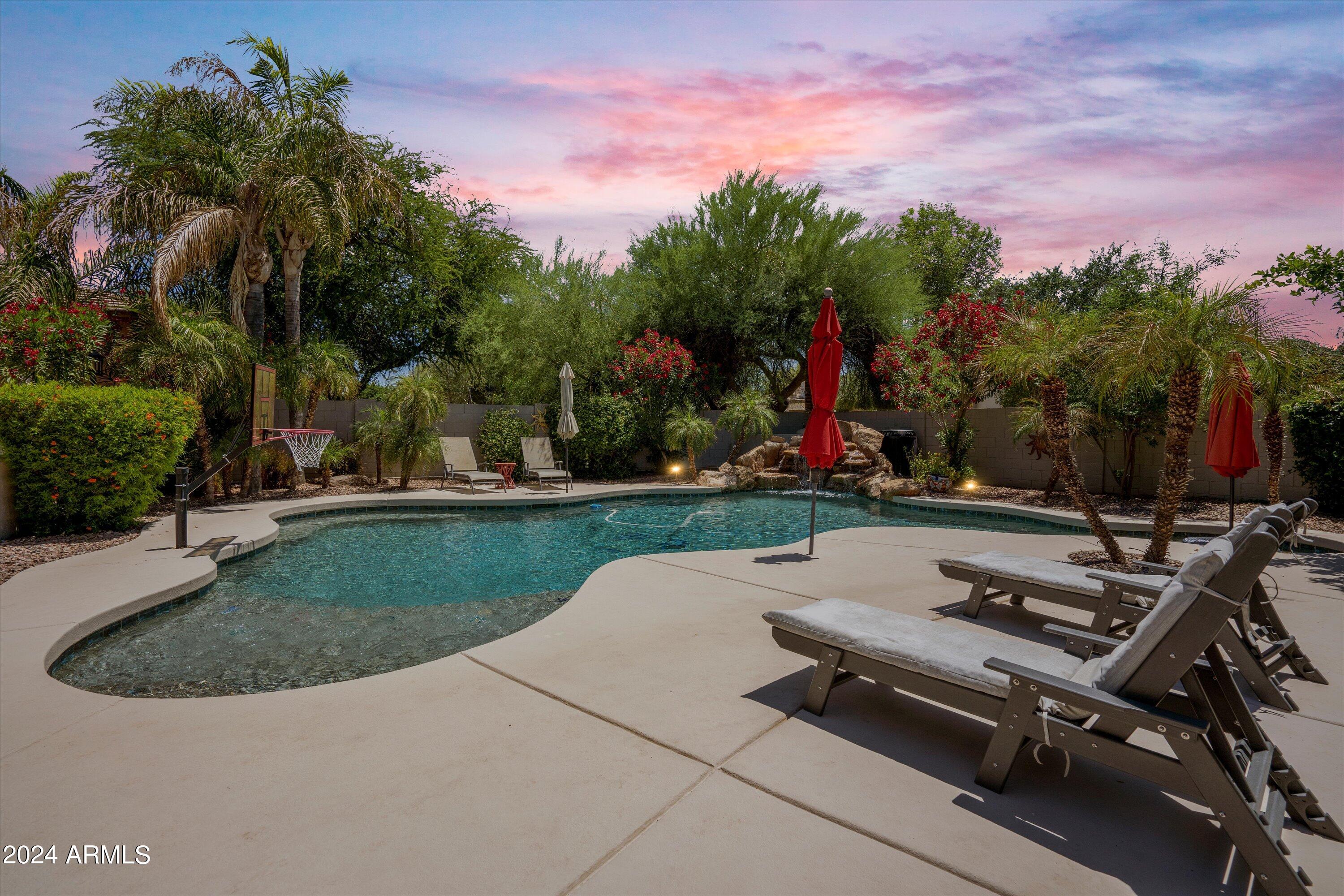 1835 E SCORPIO Place
