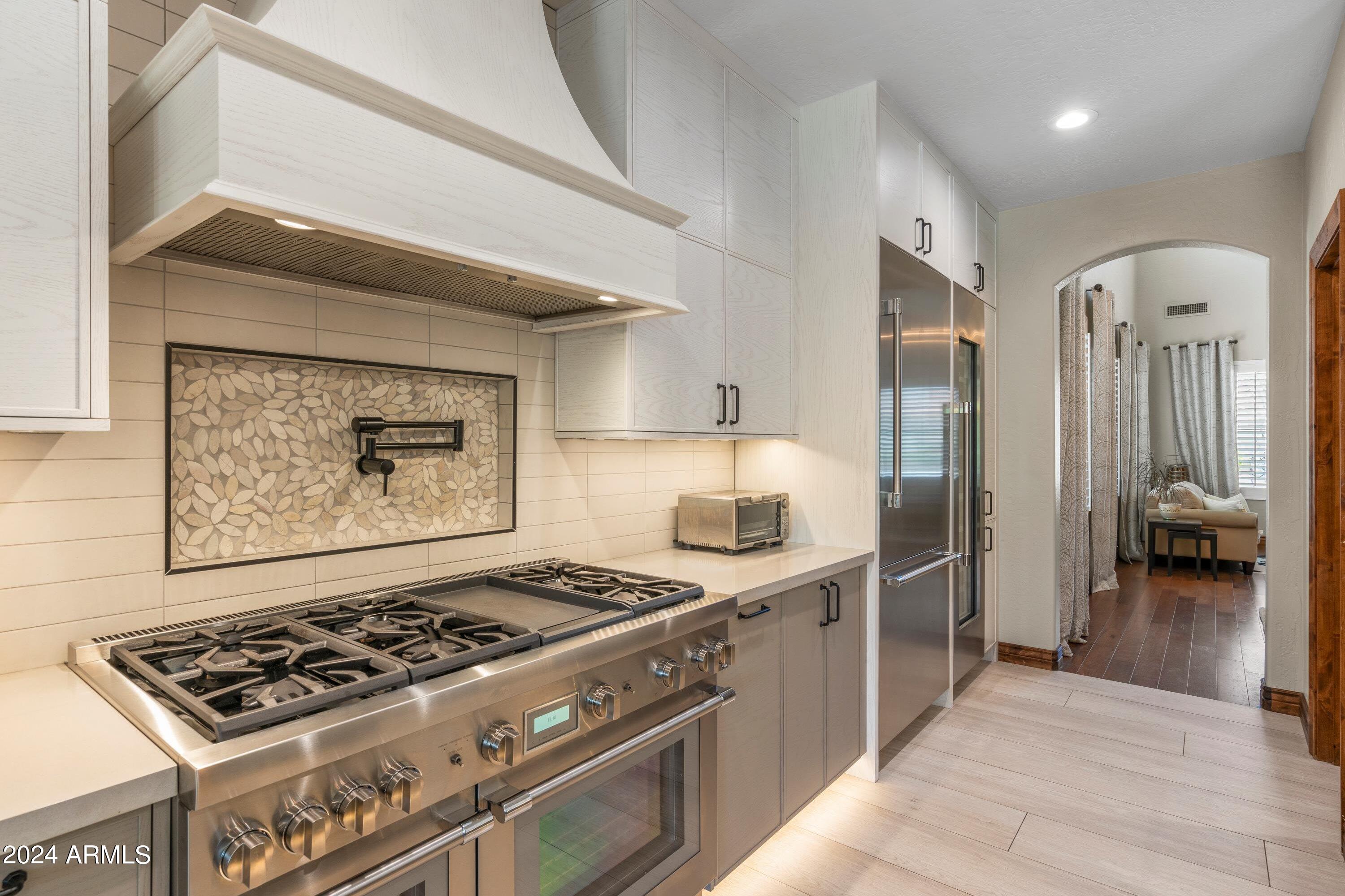1835 E SCORPIO Place