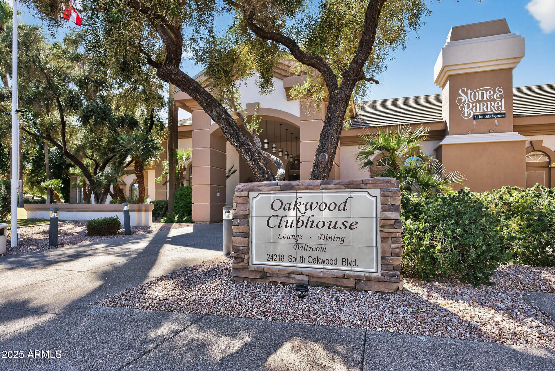 25031 S DESERT TRAIL Court