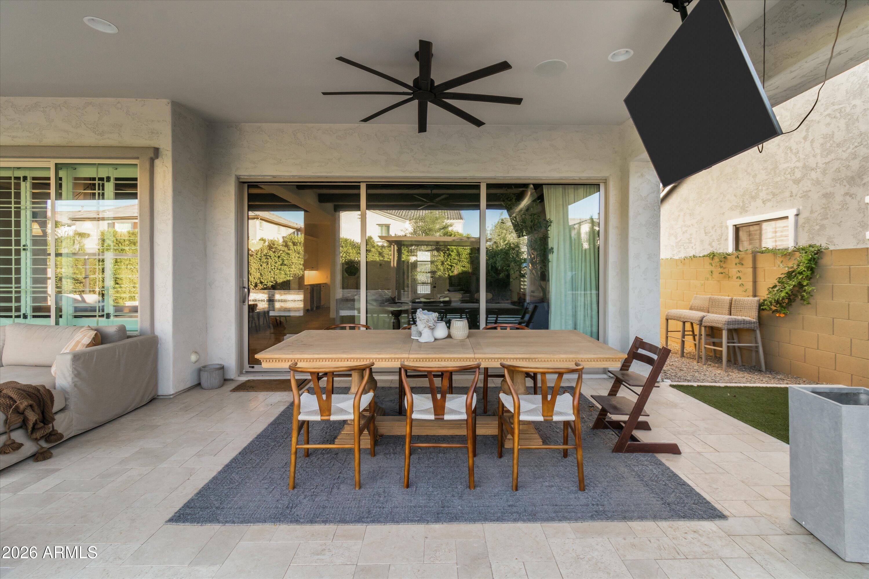 2278 E WARBLER Road