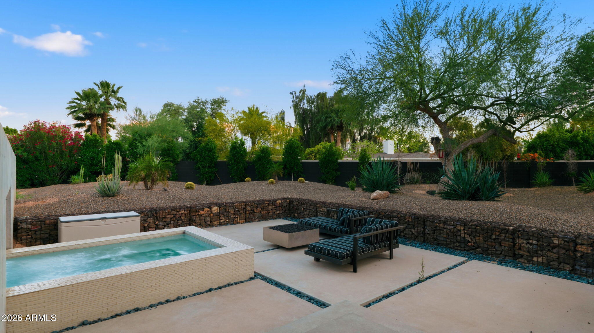 7433 E CHOLLA Lane