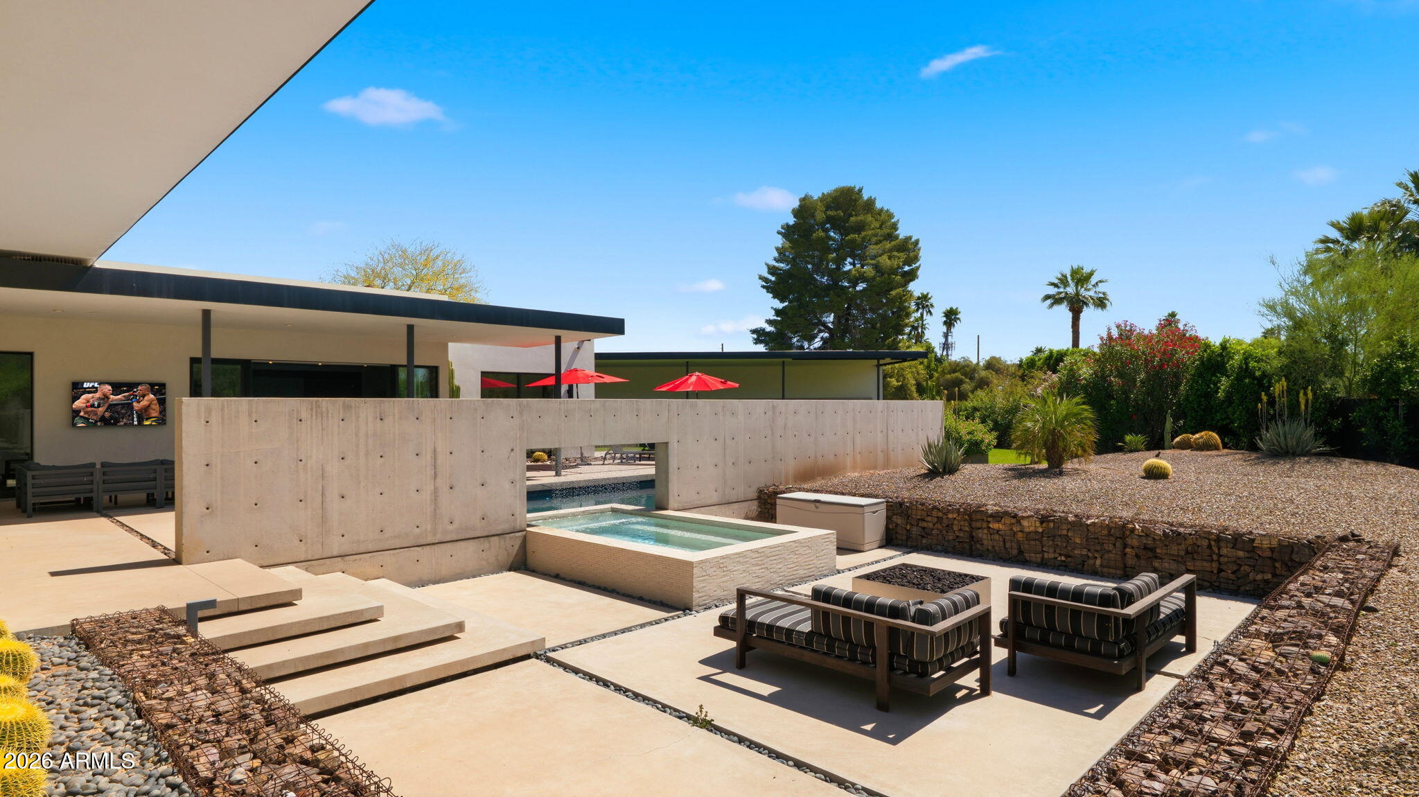 7433 E CHOLLA Lane