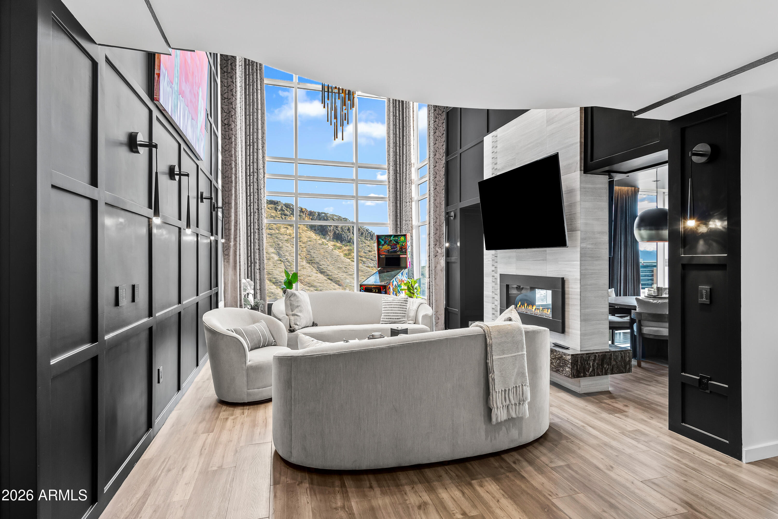 140 E RIO SALADO Parkway 1201