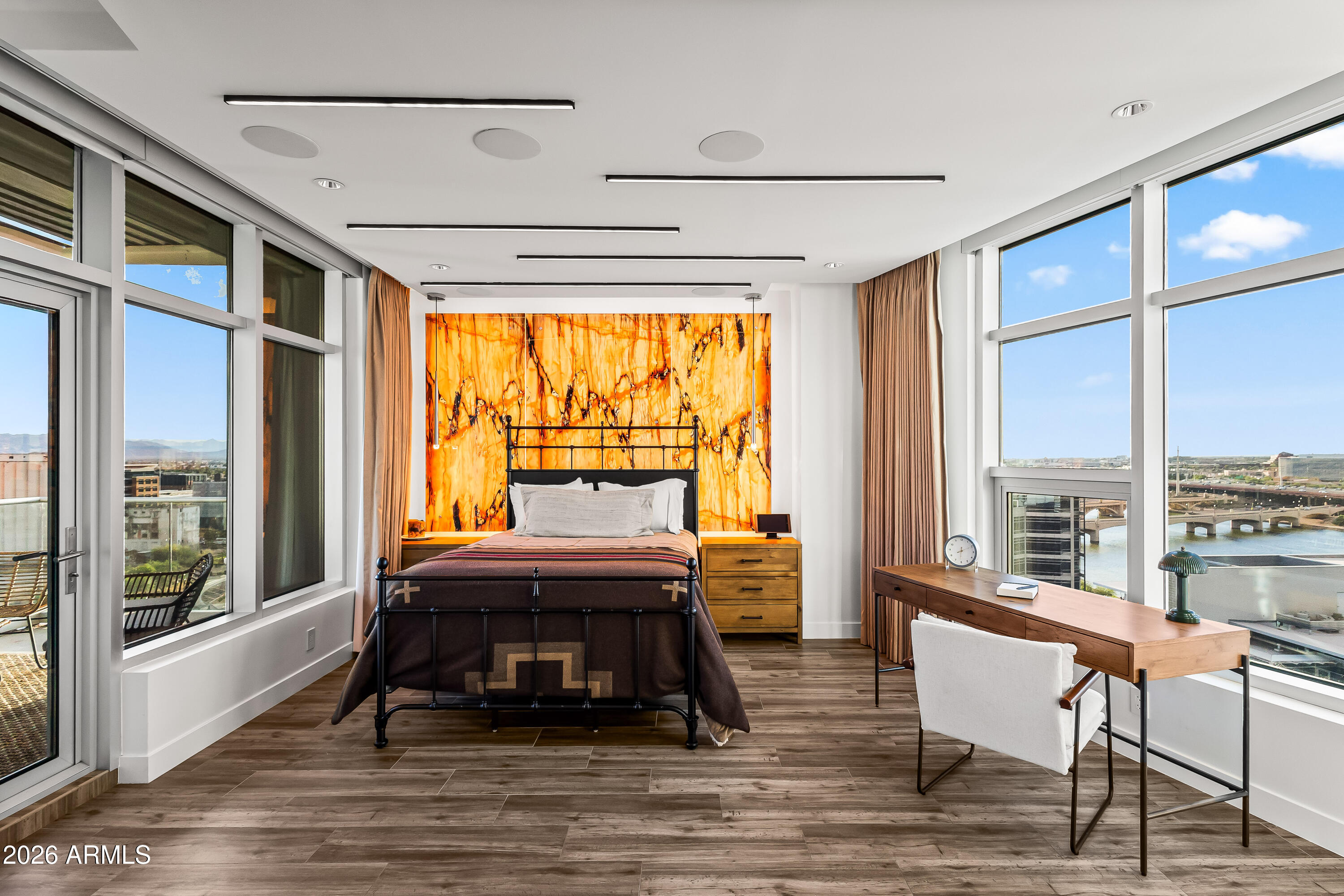 140 E RIO SALADO Parkway 1201