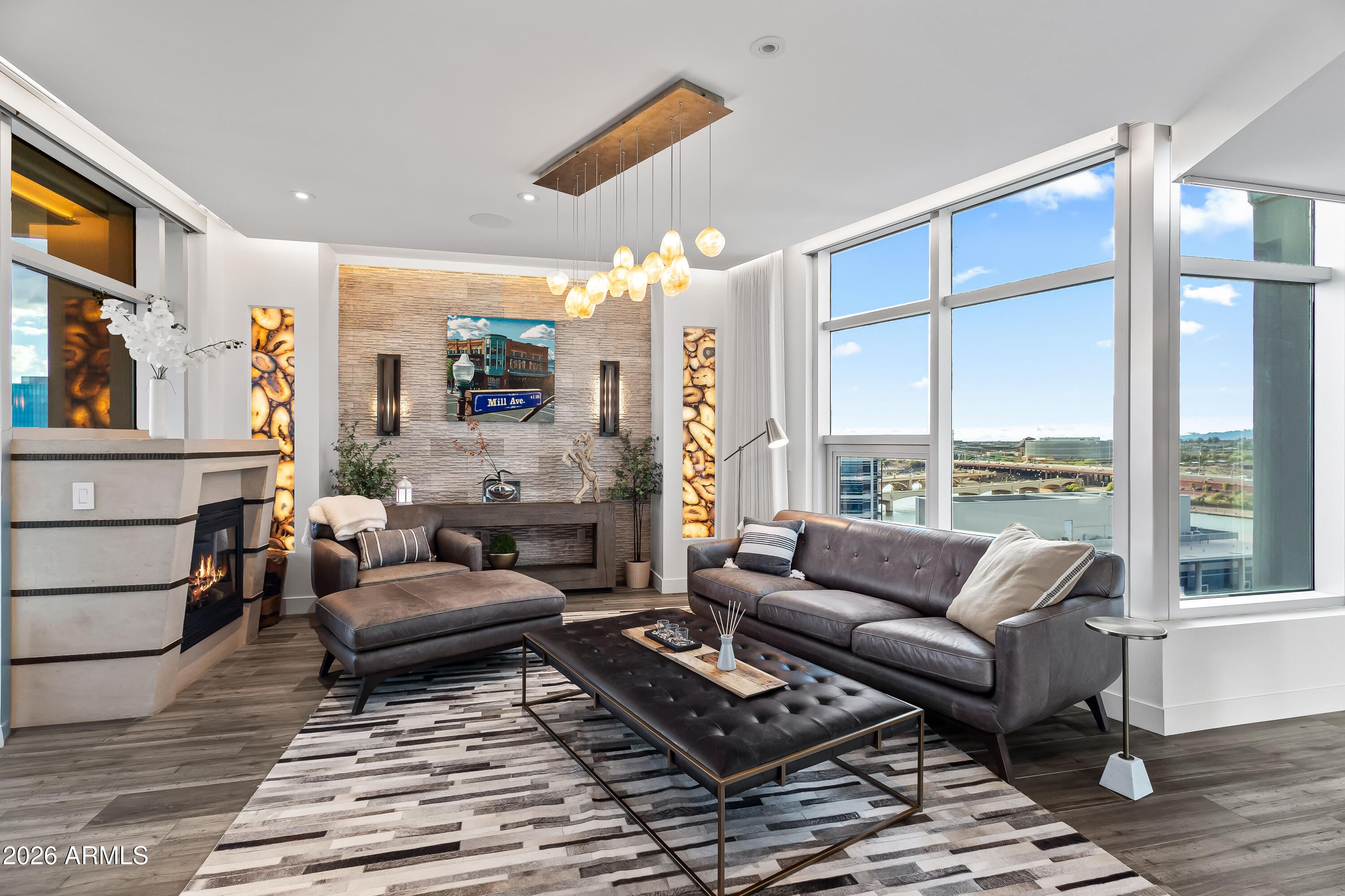 140 E RIO SALADO Parkway 1201