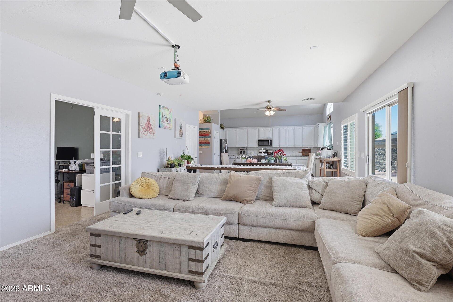 2130 N CYPRESS POINT Way