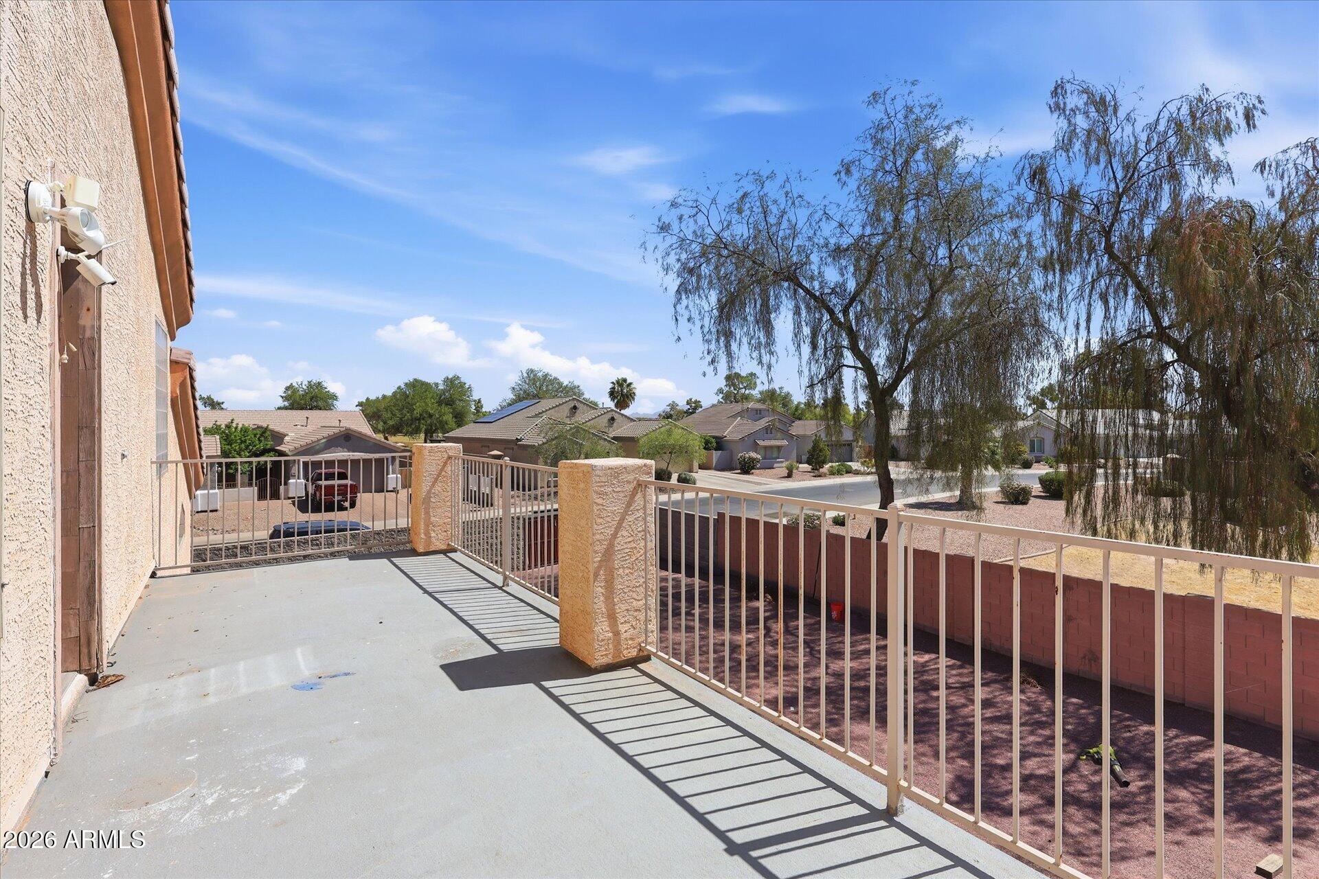 2130 N CYPRESS POINT Way