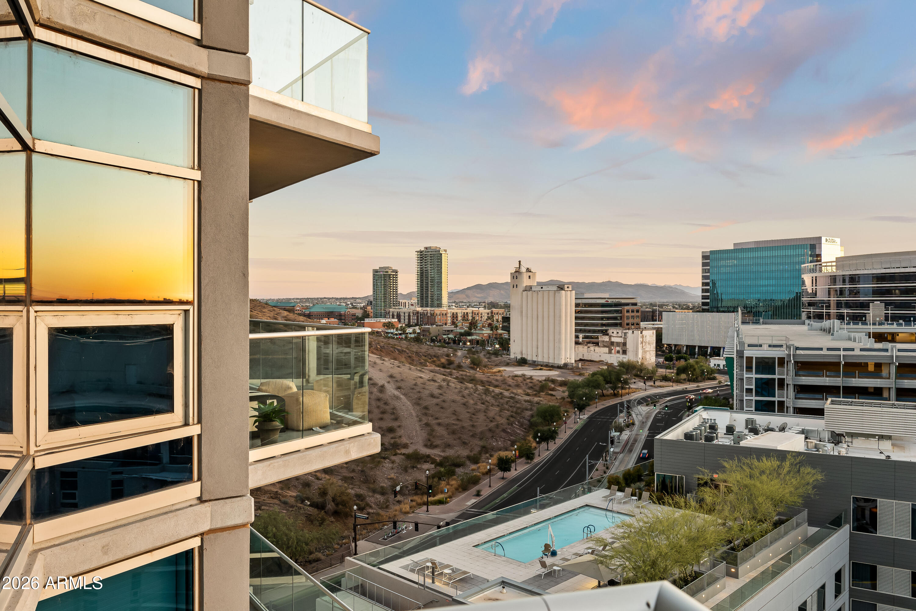 140 E RIO SALADO Parkway 1101