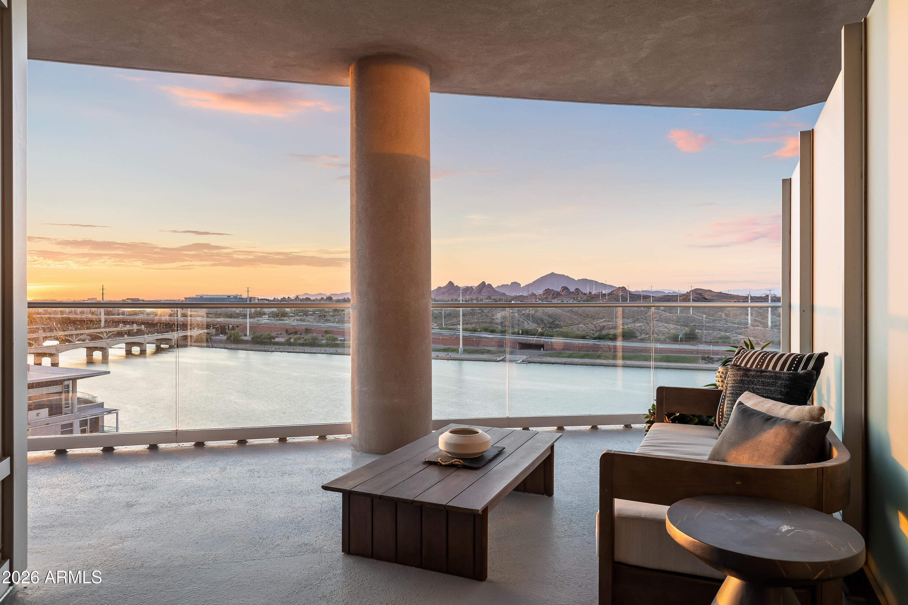 140 E RIO SALADO Parkway 1103