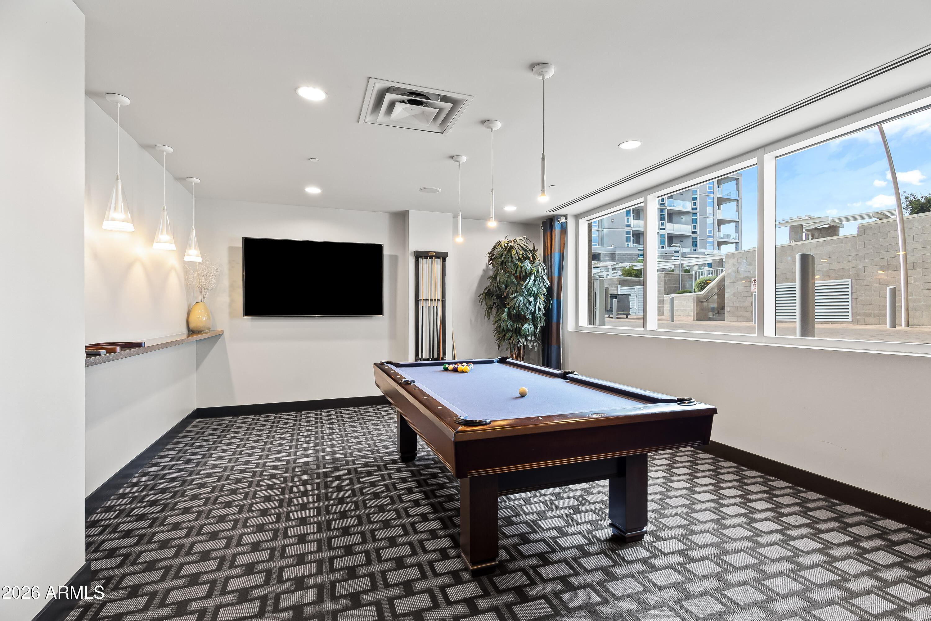 140 E RIO SALADO Parkway 1103