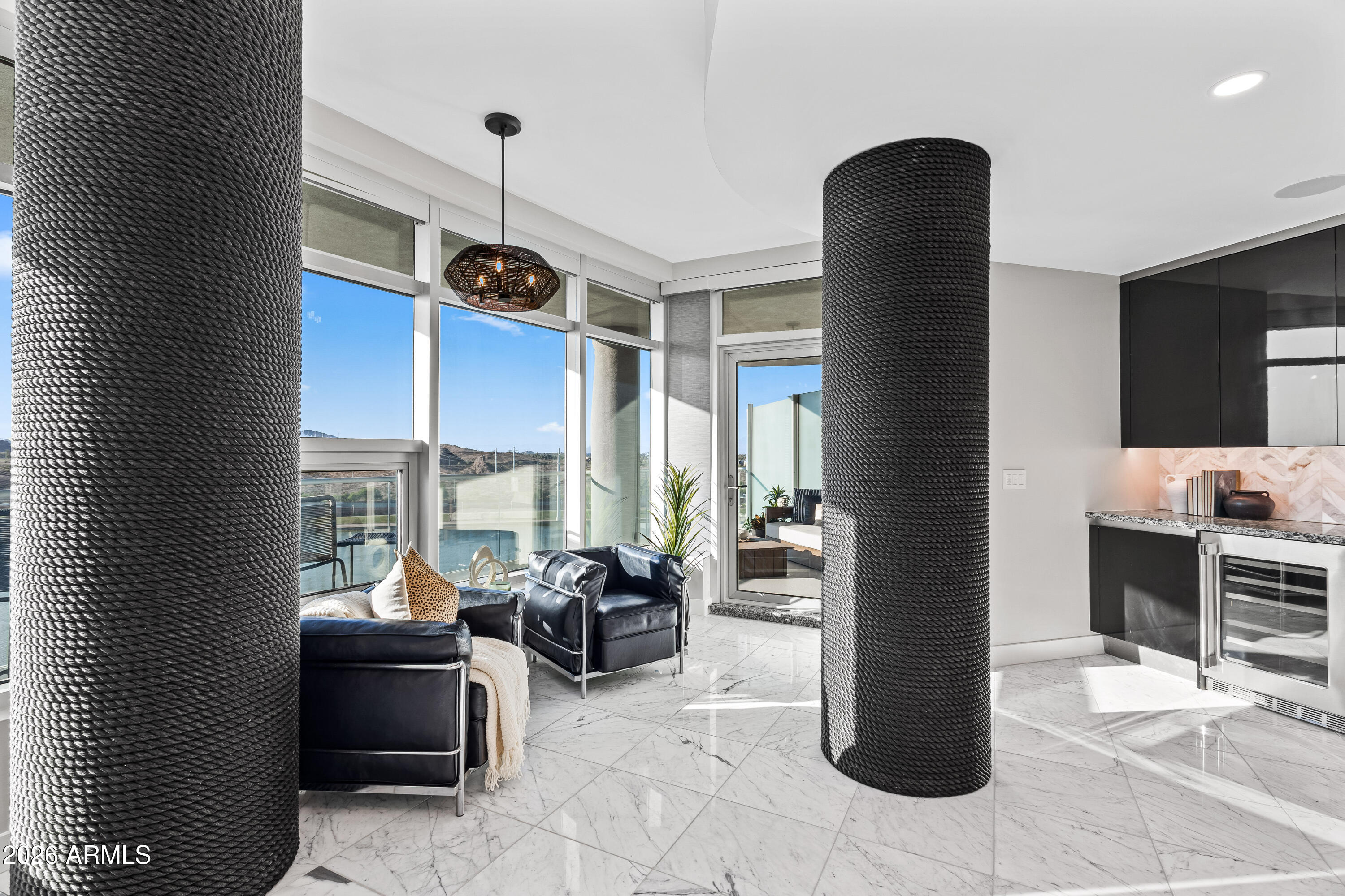 140 E RIO SALADO Parkway 1103