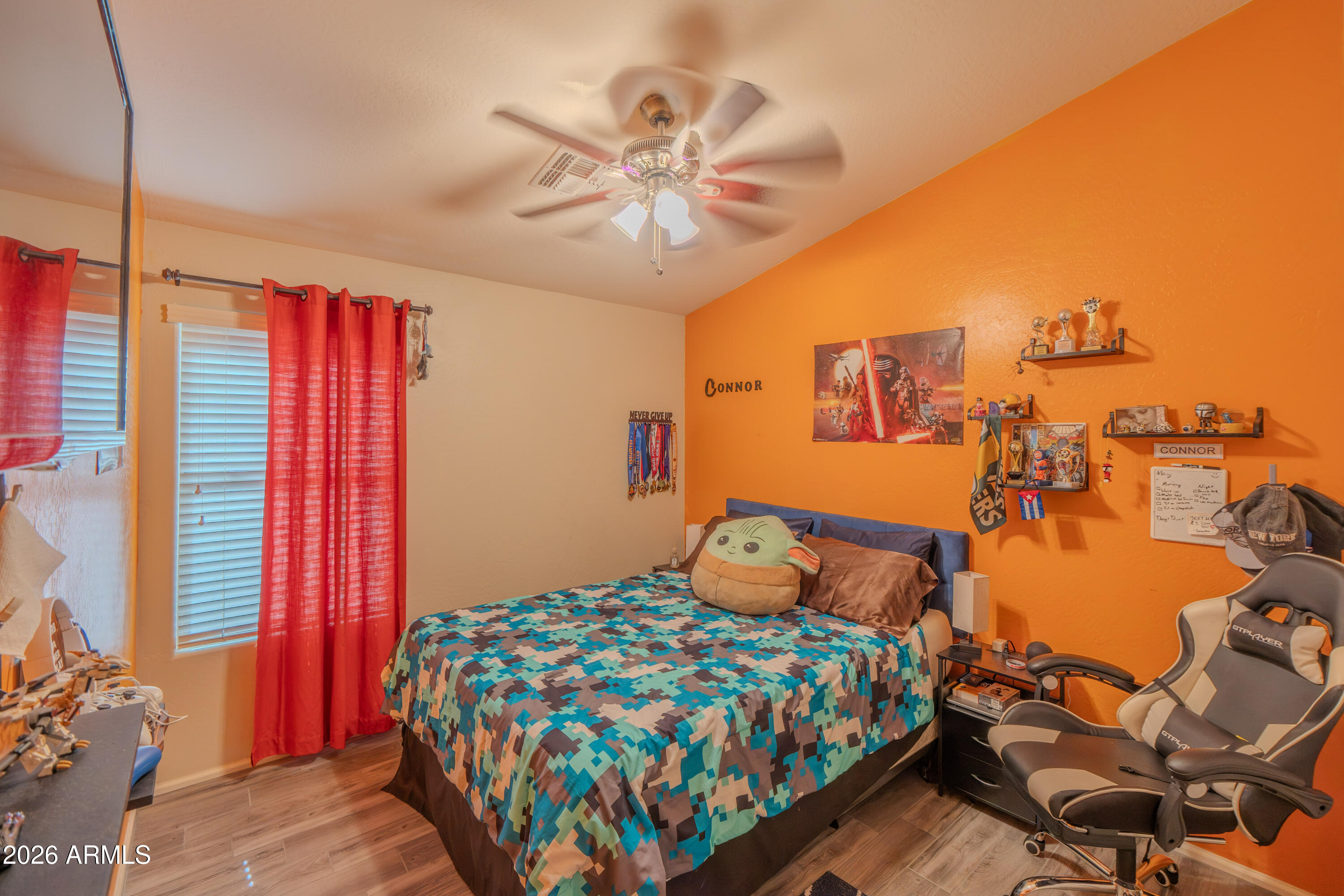 2907 E WHISPERING WIND Drive