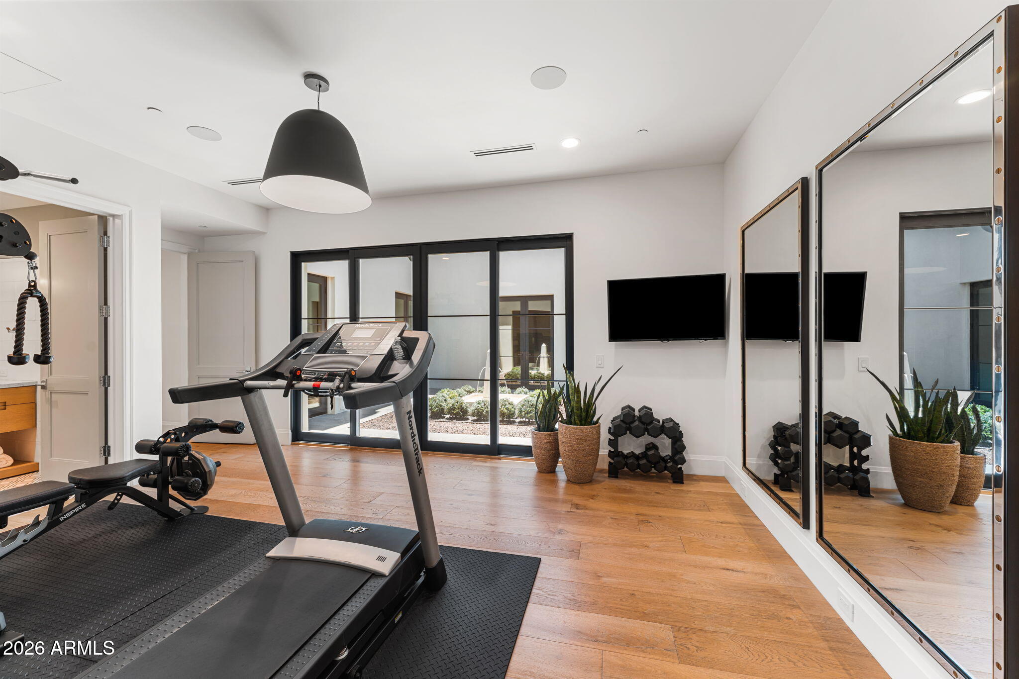 5843 E CALLE DEL SUD