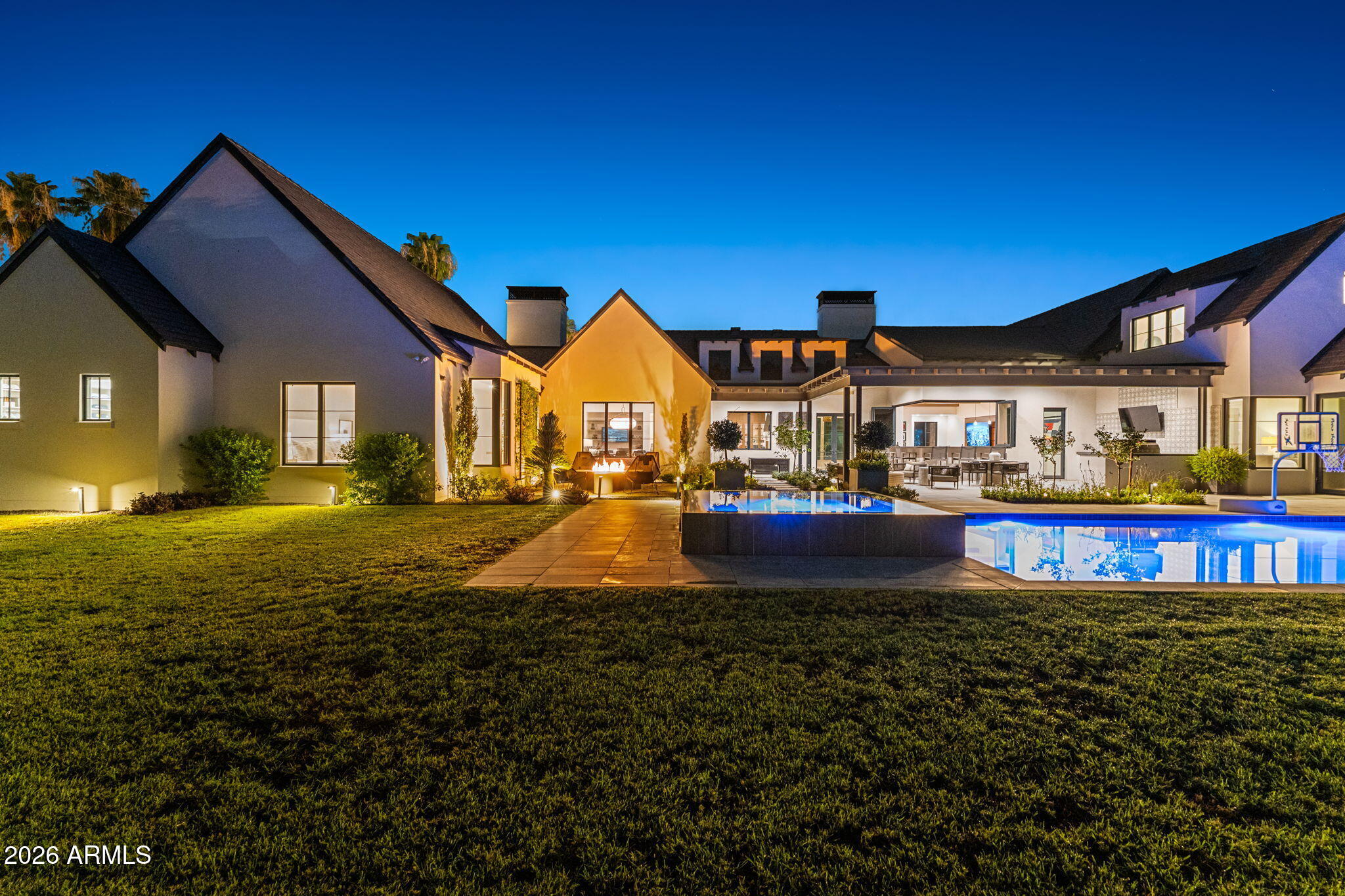 5843 E CALLE DEL SUD
