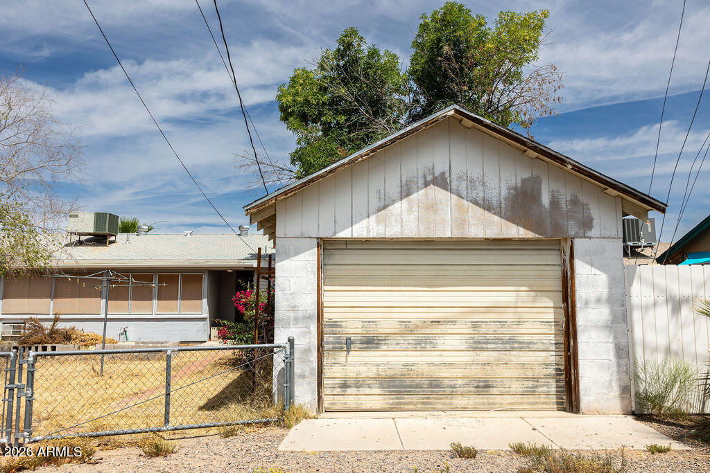 11117 W Louisiana Avenue