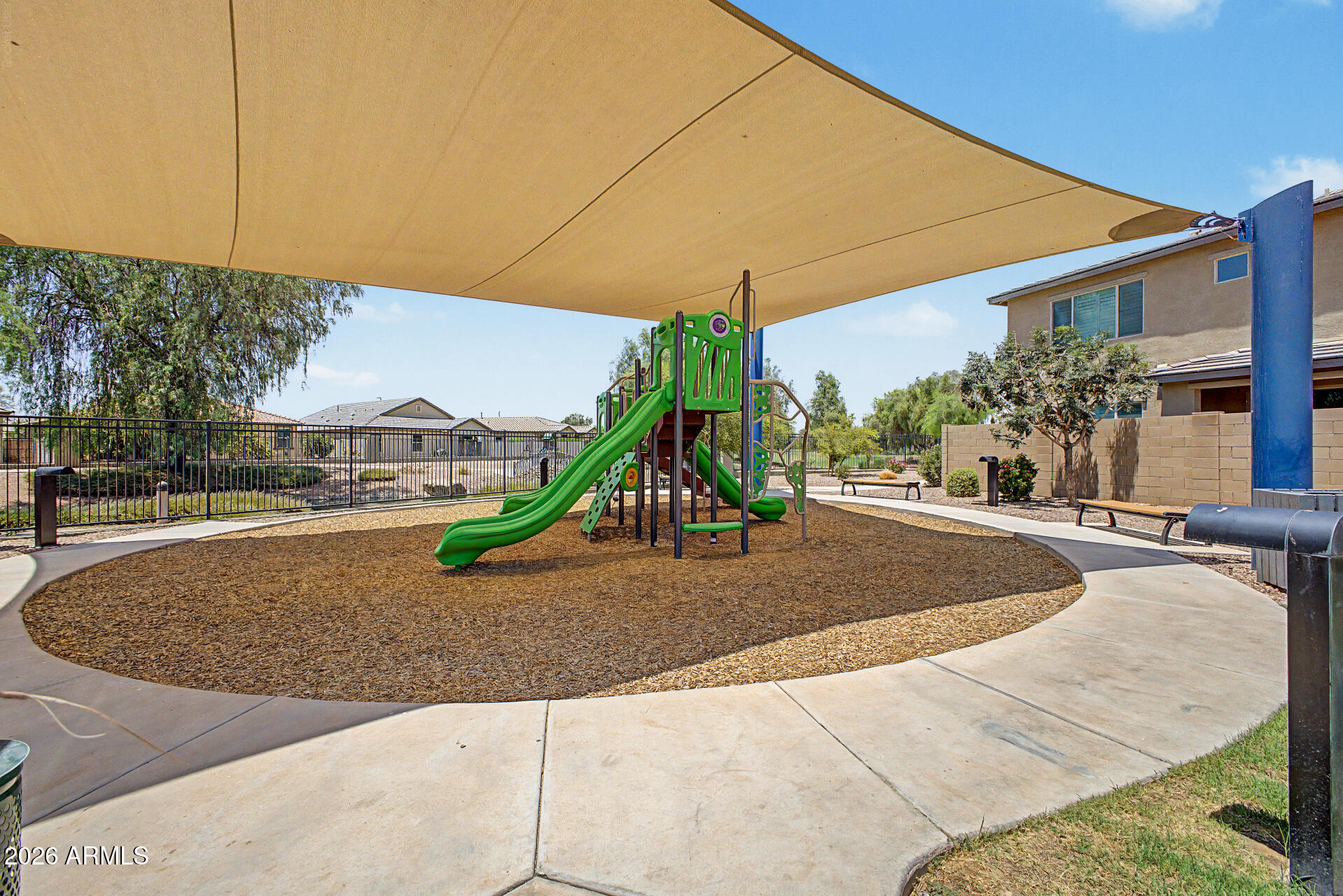 753 E BEAUCHAMP Drive 102